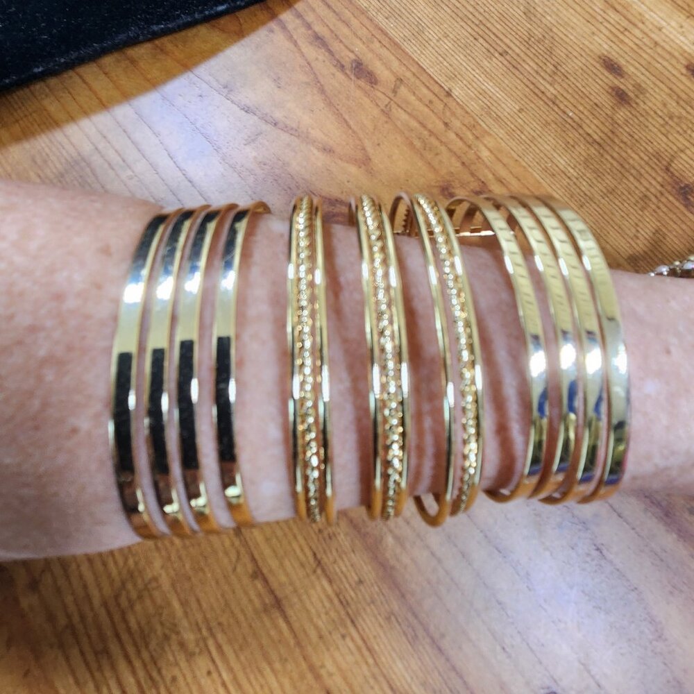 Womens Cuffed Large Bracelet Gold Tone